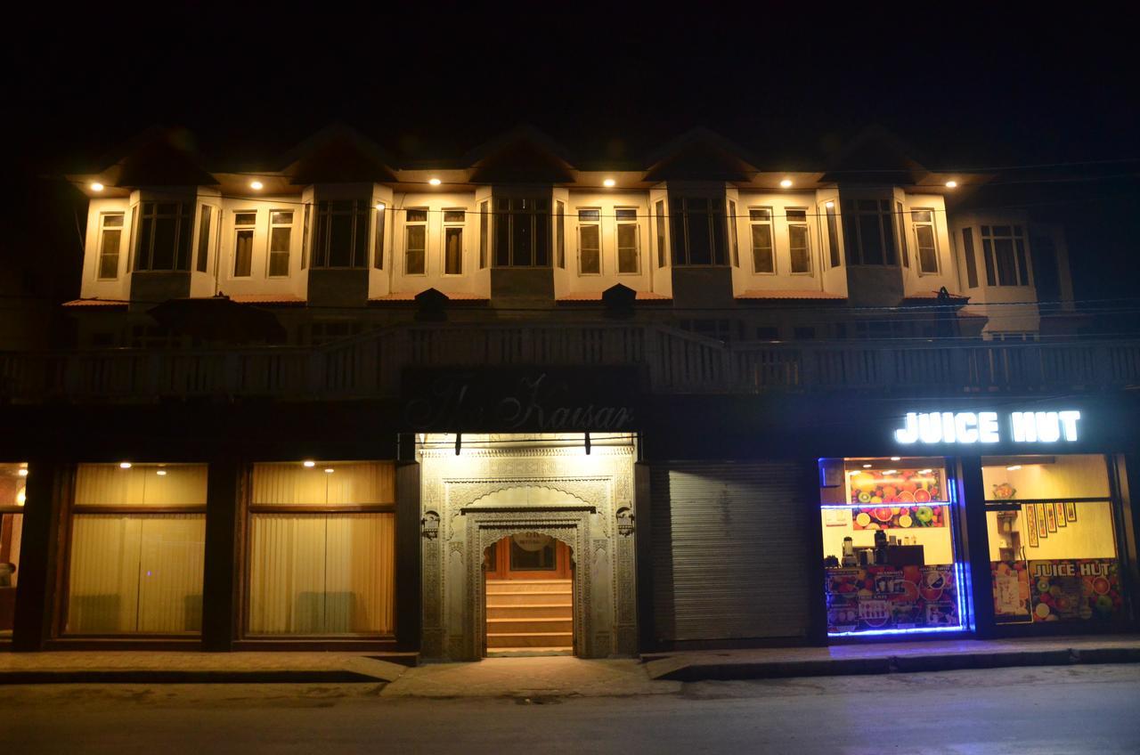Hotel Kaisar Srīnagar Exteriér fotografie